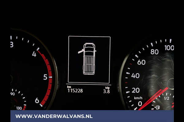 Volkswagen Crafter 2.0 TDI 140 pk L3H3 L2H2 Euro6 Airco | Navigatie | Apple Carplay | Cruisecontrol Android Auto, Bijrijdersbank, 3000kg trekvermogen
