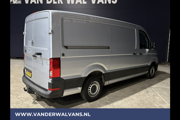 Volkswagen Crafter 2.0 TDI 140 pk L3H2 L2H1 Euro6 Airco | Navigatie | Apple Carplay | Android Auto | Trekhaak Parkeersensoren, Bijrijdersbank