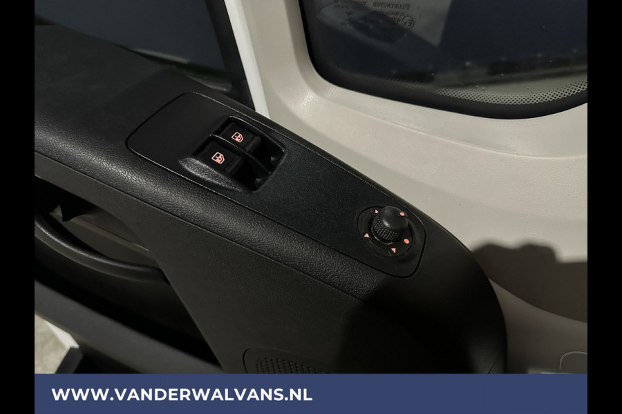Citroën Jumper 2.2 BlueHDi 141pk Bakwagen Laadklep 1075kg Laadvermogen Euro6 Airco | bijrijdersbank