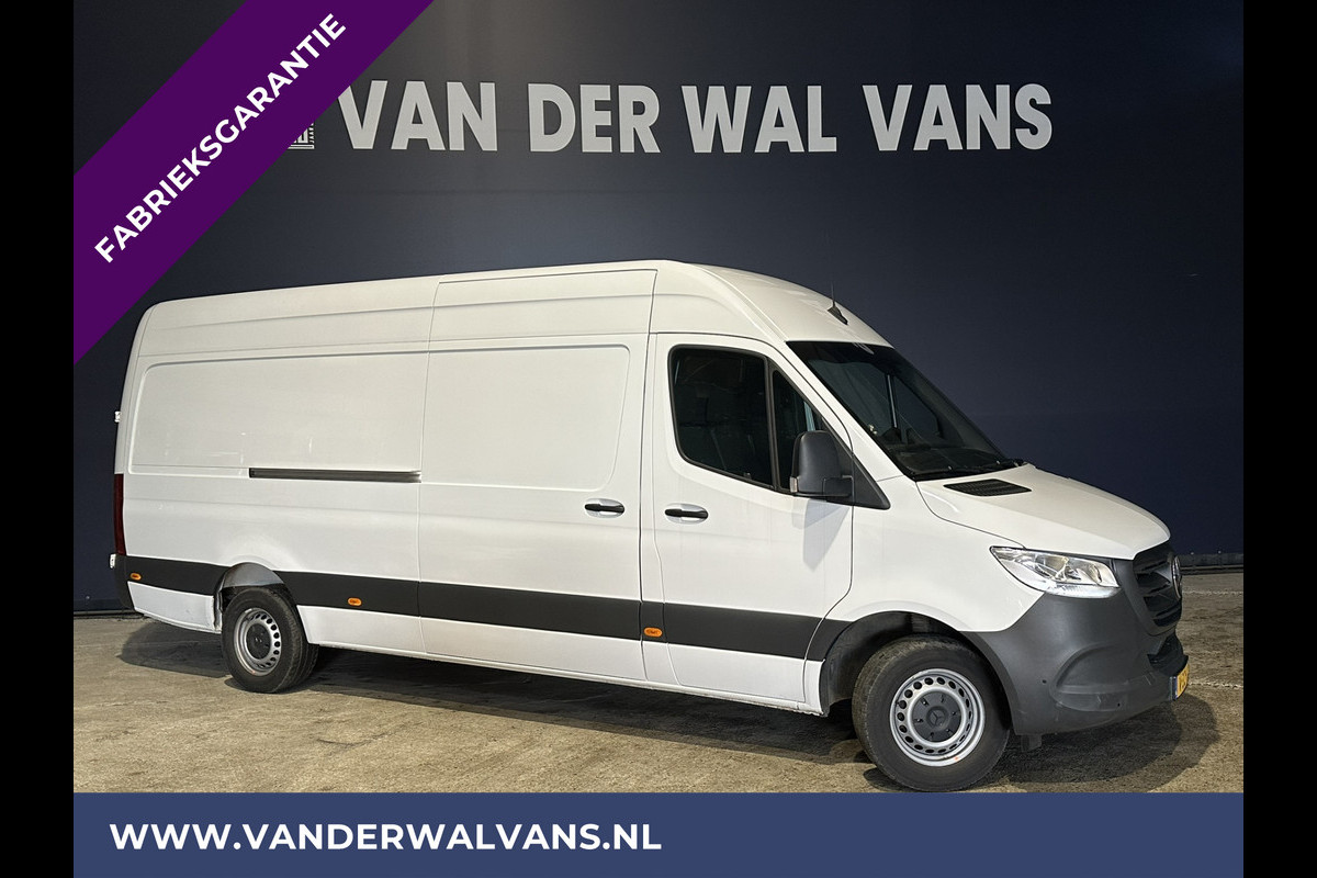 Mercedes-Benz Sprinter 317 CDI 170pk L3H2 Fabrieksgarantie Euro6 Airco | Camera | Apple Carplay | Android Auto Cruisecontrol, Parkeersensoren, Bijrijdersbank, Stoelverwarming, MBUX Mercedes-Benz Sprinter 317 CDI 170pk L3H2 Fabrieksgarantie Euro6 Airco | Camera | Apple Carplay | Android Auto Cruisecontrol, Parkeersensoren, Bijrijdersbank, Stoelverwarming, MBUX