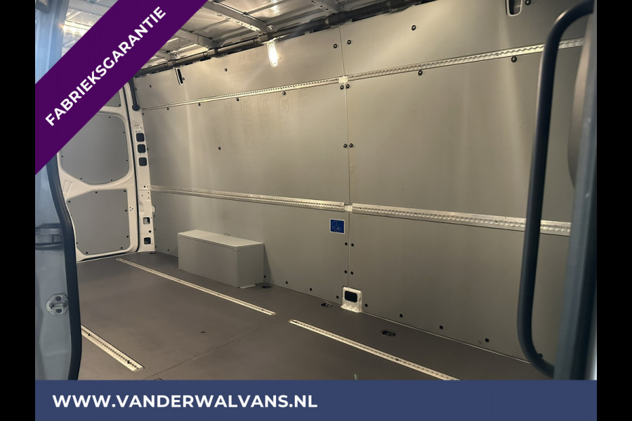 Mercedes-Benz Sprinter 317 CDI 170pk L3H2 Fabrieksgarantie Euro6 Airco | Camera | Apple Carplay | Android Auto Cruisecontrol, Parkeersensoren, Bijrijdersbank, Stoelverwarming, MBUX