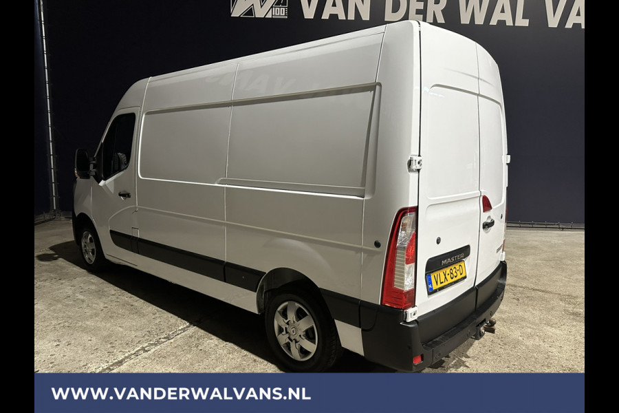 Renault Master 2.3 dCi 136pk L2H2 Euro6 Airco | Navigatie | Camera | 2500kg Trekhaak | LED cruisecontrol, parkeersensoren, bijrijdersbank