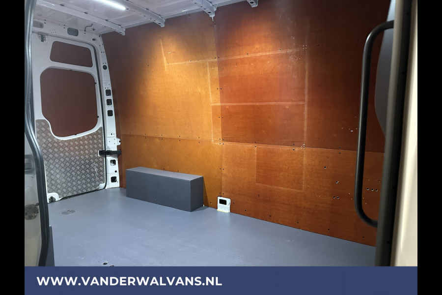 Mercedes-Benz Sprinter 316 CDI 163 pk L2H2 Euro6 Airco | 2800kg trekhaak | Cruisecontrol | Parkeersensoren