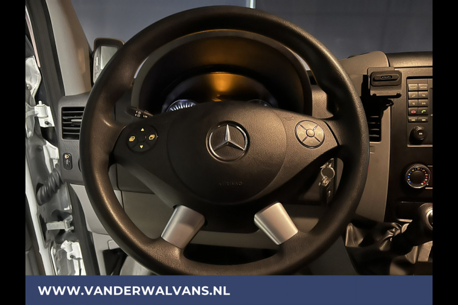 Mercedes-Benz Sprinter 316 CDI 163 pk L2H2 Euro6 Airco | 2800kg trekhaak | Cruisecontrol | Parkeersensoren