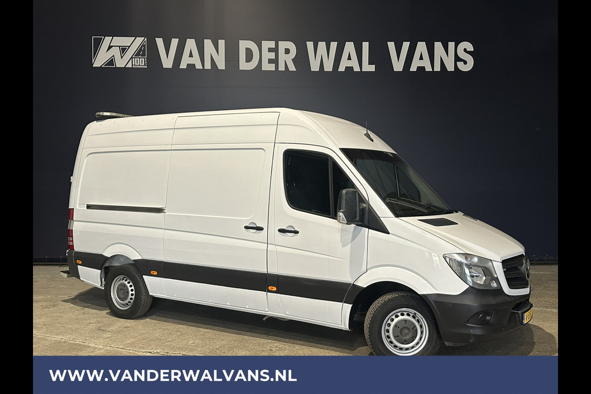 Mercedes-Benz Sprinter 316 CDI 164pk L2H2 Euro6 Airco | 2800kg trekhaak | Navigatie | Cruisecontrol Parkeersensoren Mercedes-Benz Sprinter 316 CDI 164pk L2H2 Euro6 Airco | 2800kg trekhaak | Navigatie | Cruisecontrol Parkeersensoren