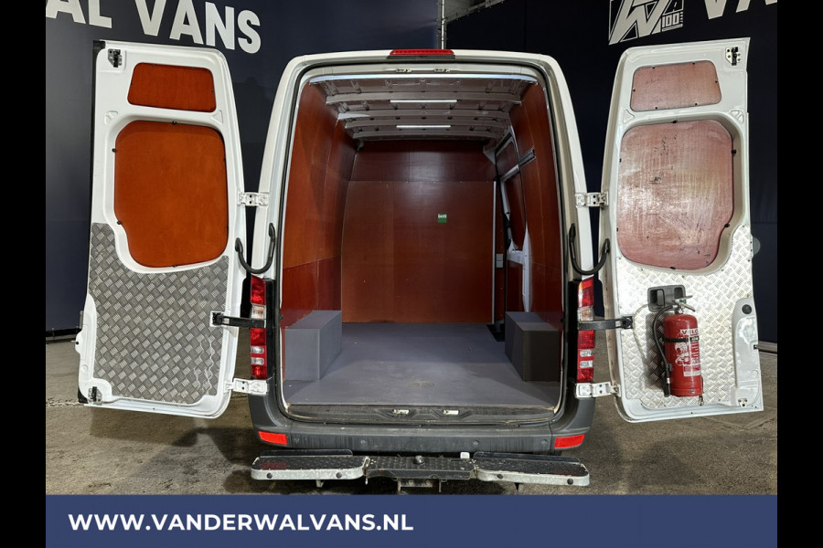 Mercedes-Benz Sprinter 316 CDI 163 pk L2H2 Euro6 Airco | 2800kg Trekhaak | Cruisecontrol parkeersensoren, chauffeursstoel