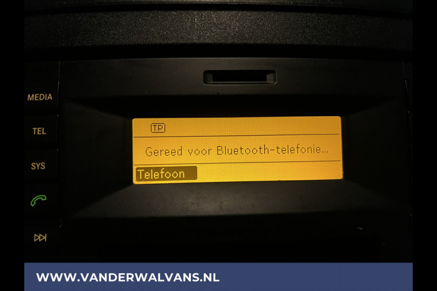 Mercedes-Benz Sprinter 316 CDI 163 pk L2H2 Euro6 Airco | 2800kg Trekhaak | Cruisecontrol parkeersensoren, chauffeursstoel