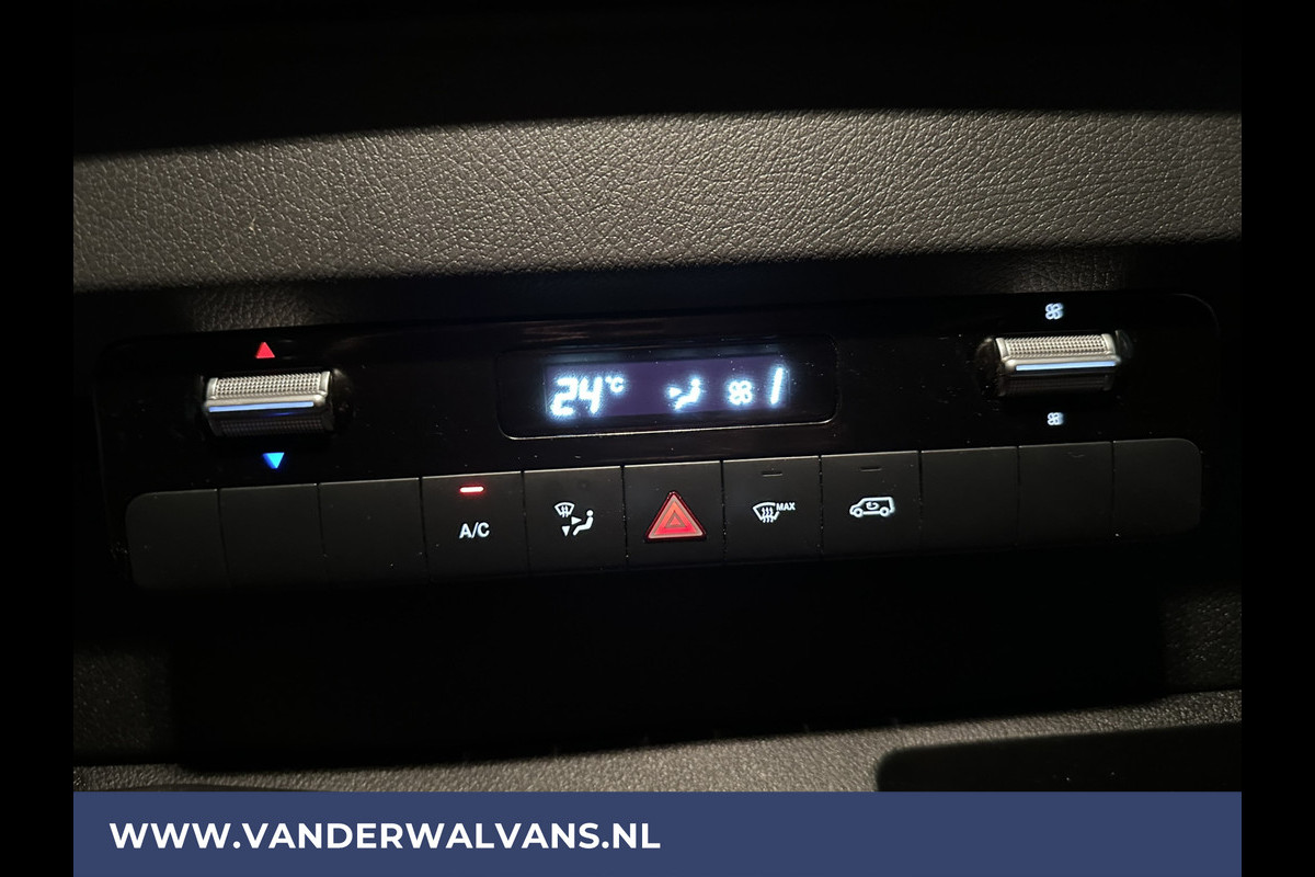 Mercedes-Benz Sprinter 316 CDI 163 pk L2H2 Euro6 Airco | 3500kg trekhaak | Omvormer | Camera Apple Carplay, Android Auto, Cruisecontrol, Parkeersensoren Mercedes-Benz Sprinter 316 CDI 163 pk L2H2 Euro6 Airco | 3500kg trekhaak | Omvormer | Camera Apple Carplay, Android Auto, Cruisecontrol, Parkeersensoren
