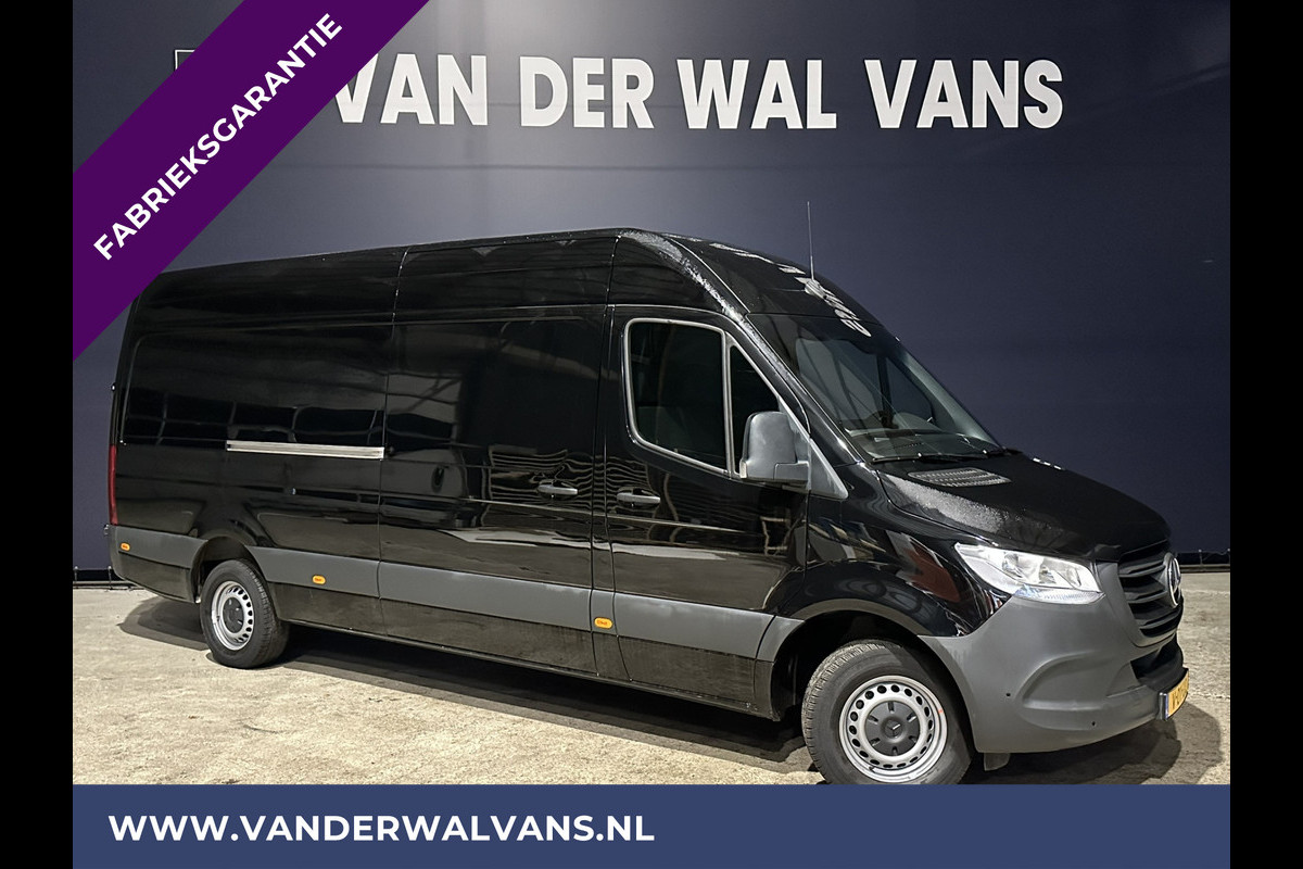 Mercedes-Benz Sprinter 317 CDI 170pk L3H2 Fabrieksgarantie Euro6 Airco | Camera | Apple Carplay Android Auto, Cruisecontrol, Parkeersensoren, Stoelverwarming, Bijrijdersbank Mercedes-Benz Sprinter 317 CDI 170pk L3H2 Fabrieksgarantie Euro6 Airco | Camera | Apple Carplay Android Auto, Cruisecontrol, Parkeersensoren, Stoelverwarming, Bijrijdersbank