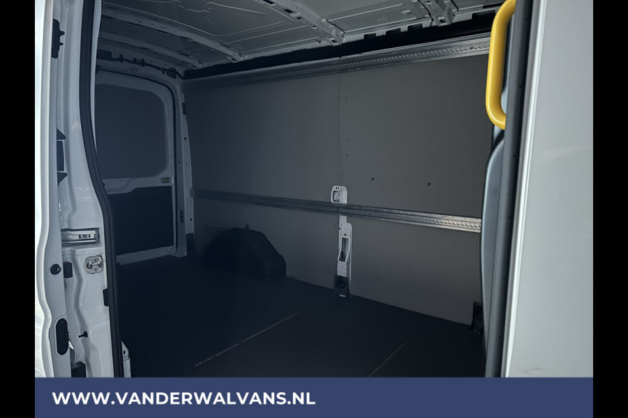 Ford Transit 2.0 TDCI 131pk L3H2 Euro6 Airco | Navigatie | Camera | Cruisecontrol | Apple Carplay | Stoelverwarming Android Auto, Parkeersensoren, Verwarmde voorruit, Bijrijdersbank
