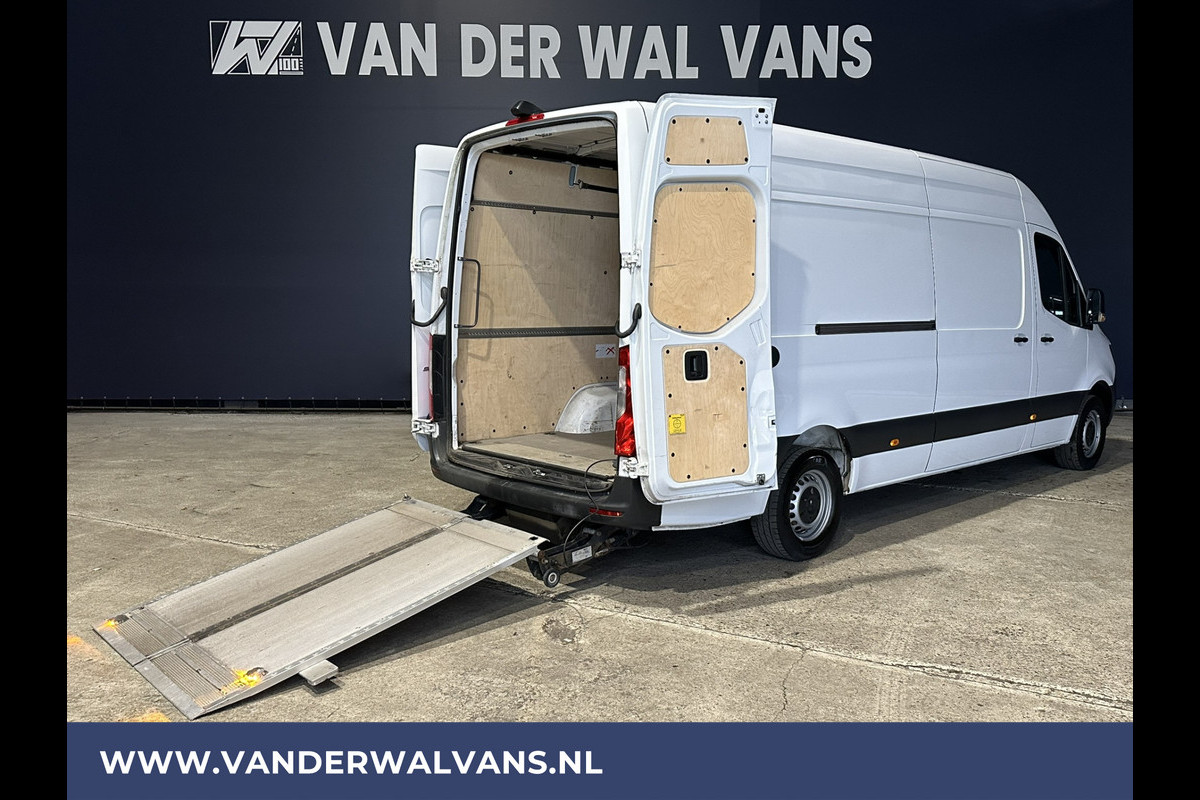 Mercedes-Benz Sprinter 316 CDI 164pk L3H2 *Laadklep* Euro6 Airco | Camera | Navigatie | Apple Carplay Android Auto, Stoelverwarming, Bijrijdersbank Mercedes-Benz Sprinter 316 CDI 164pk L3H2 *Laadklep* Euro6 Airco | Camera | Navigatie | Apple Carplay Android Auto, Stoelverwarming, Bijrijdersbank