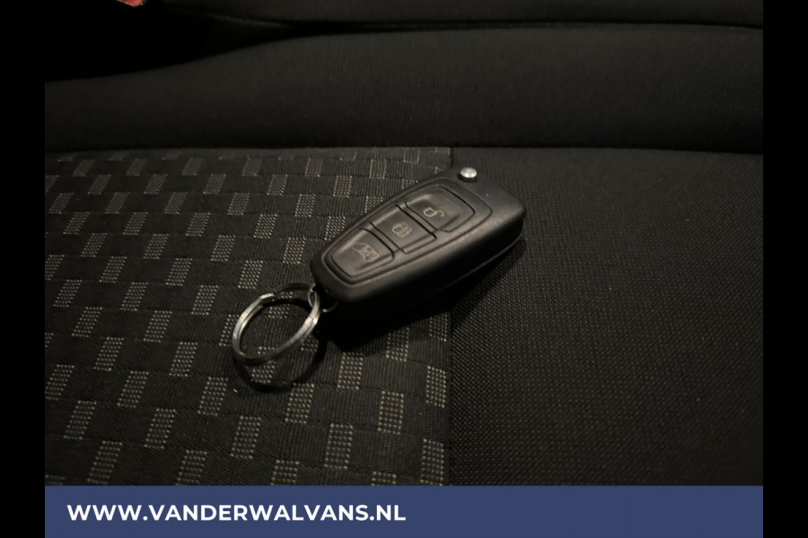 Ford Transit Custom 2.0 TDCI 131pk L2H1 Euro6 Airco | LED | Cruisecontrol | Verwarmde voorruit | 2800kg trekvermogen Parkeersensoren, Bijrijdersbank,