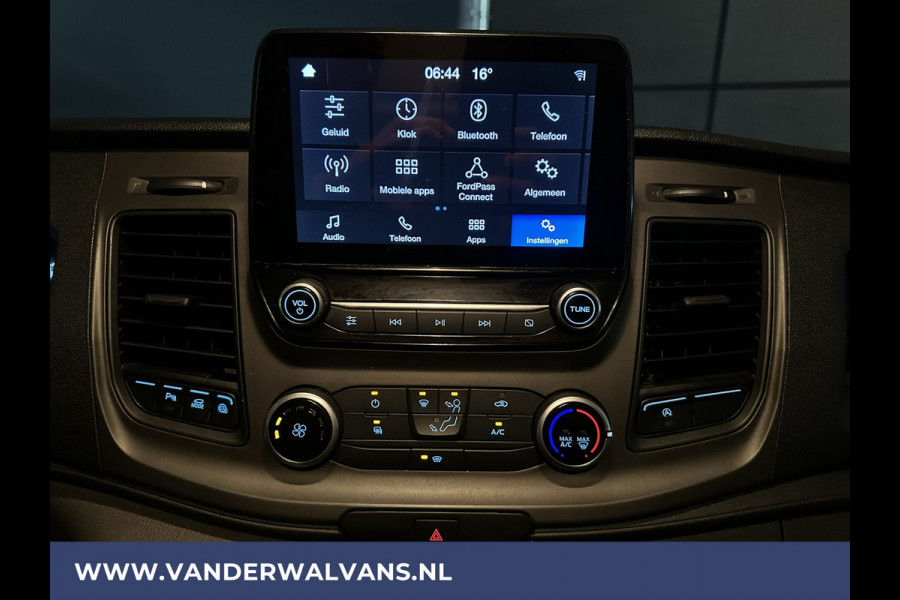 Ford Transit Custom 2.0 TDCI 131pk L2H1 Euro6 Airco | LED | Cruisecontrol | Apple Carplay | Android Auto Verwarmde voorruit, Parkeersensoren, Bijrijdersbank, 2800kg trekvermogen