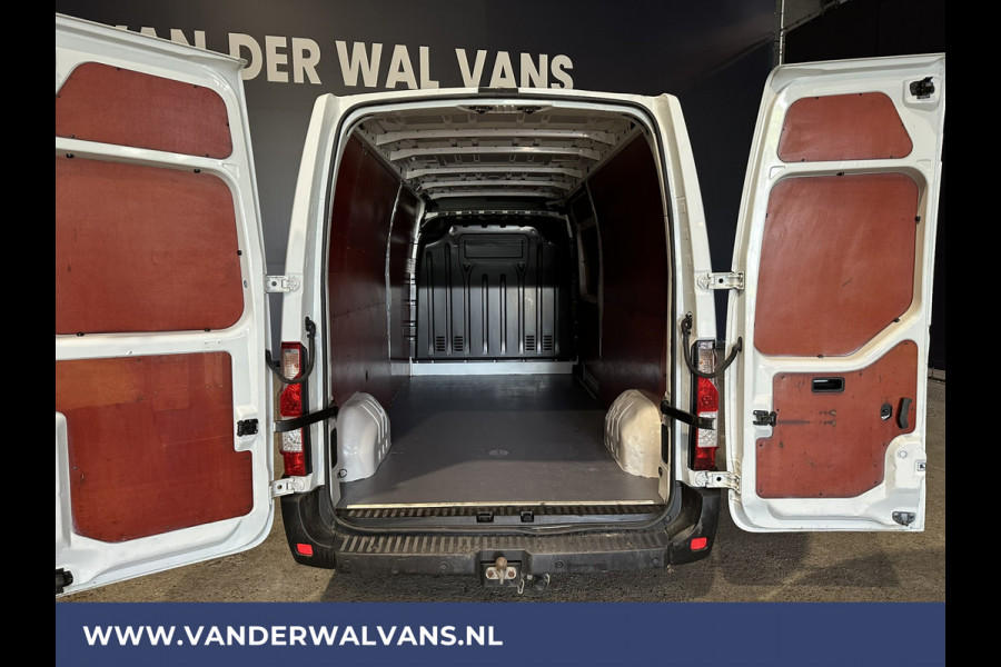 Opel Movano 2.3 CDTI 146pk L3H2 Euro6 Airco | Camera | Navigatie | Cruisecontrol | Parkeersensoren 2500kg Trekhaak, Bijrijdersbank