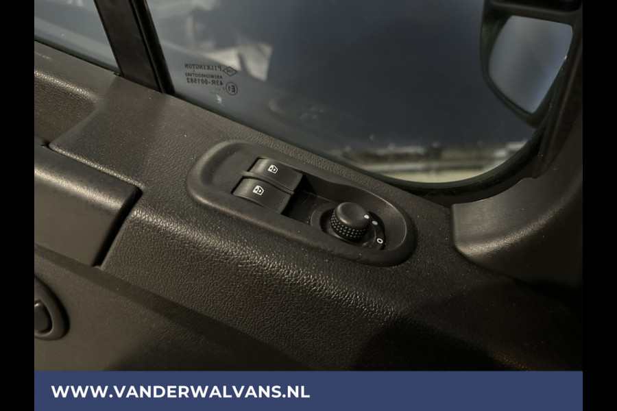 Opel Movano 2.3 CDTI 146pk L3H2 Euro6 Airco | Camera | Navigatie | Cruisecontrol | Parkeersensoren 2500kg Trekhaak, Bijrijdersbank