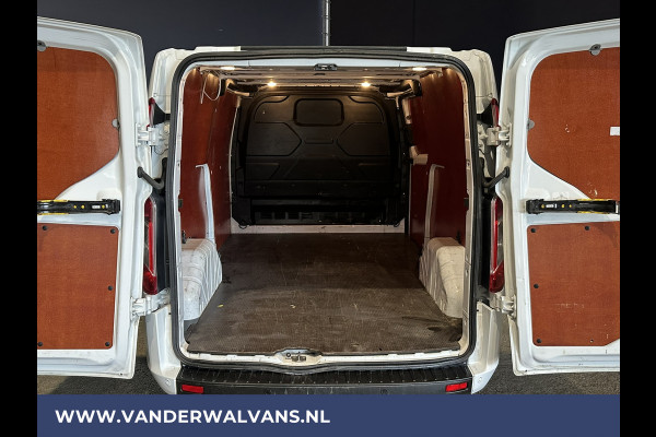 Ford Transit Custom 2.0 TDCI 130 pk L2H1 Euro6 Airco | LED | Cruisecontrol | Verwarmde voorruit | Parkeersensoren Bijrijdersbank, 2800kg trekvermogen