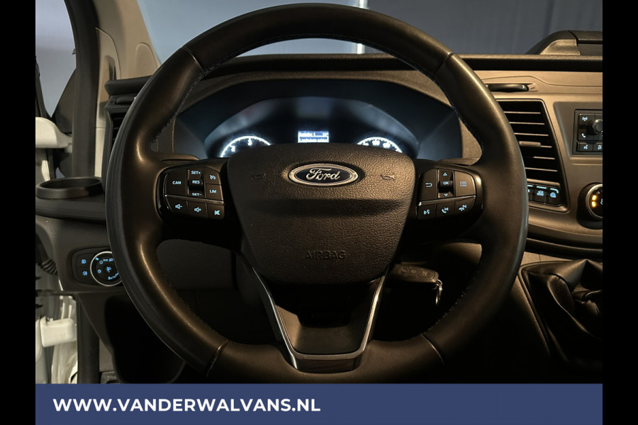 Ford Transit Custom 2.0 TDCI 130 pk L2H1 Euro6 Airco | LED | Cruisecontrol | Verwarmde voorruit | Parkeersensoren Bijrijdersbank, 2800kg trekvermogen