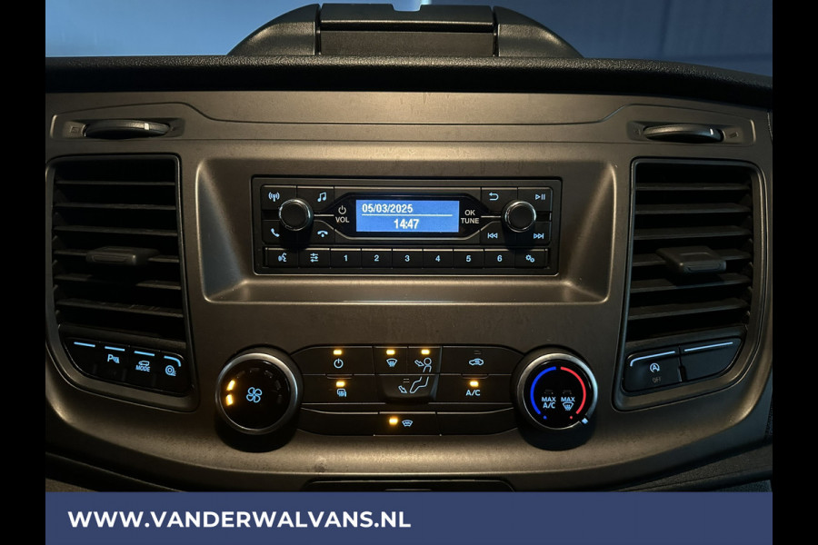 Ford Transit Custom 2.0 TDCI 130 pk L2H1 Euro6 Airco | LED | Cruisecontrol | Verwarmde voorruit | Parkeersensoren Bijrijdersbank, 2800kg trekvermogen