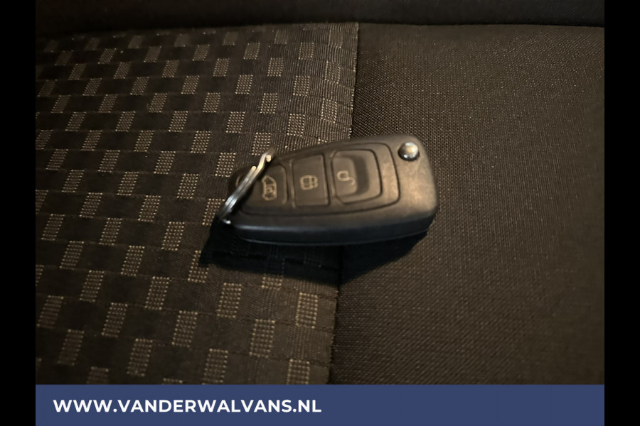 Ford Transit Custom 2.0 TDCI 130 pk L2H1 Euro6 Airco | LED | Cruisecontrol | Verwarmde voorruit | Parkeersensoren Bijrijdersbank, 2800kg trekvermogen