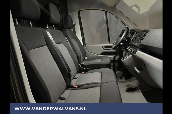 Volkswagen Crafter 2.0 TDI 140 pk L3H3 L2H2 Euro6 Airco | Cruisecontrol | 3000kg Trekhaak Bijrijdersbank