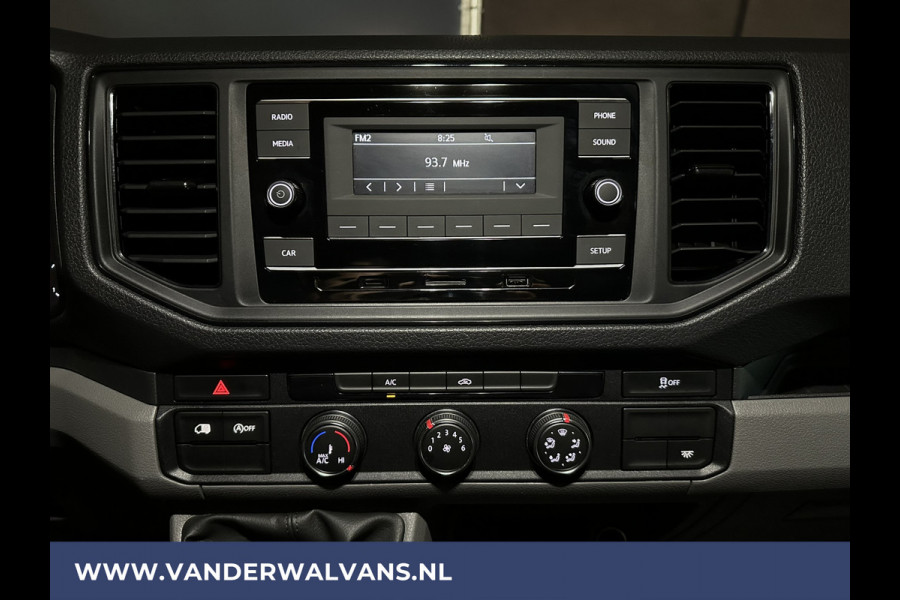 Volkswagen Crafter 2.0 TDI 140 pk L3H3 L2H2 Euro6 Airco | Cruisecontrol | 3000kg Trekhaak Bijrijdersbank