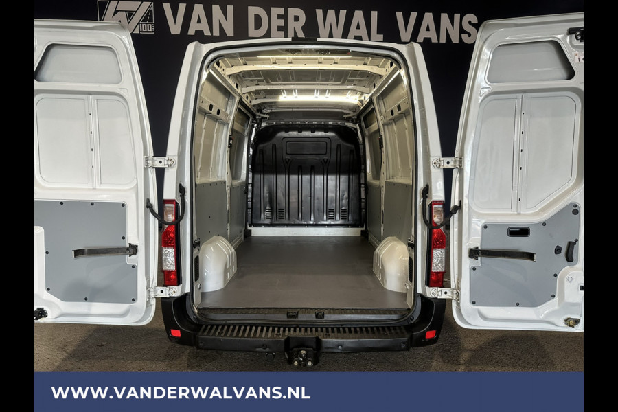 Renault Master 2.3 dCi 145 pk L2H2 Euro6 2500kg Trekhaak | 2x Zijdeur | Parkeersensoren | Chauffeursstoel, Bijrijdersbank