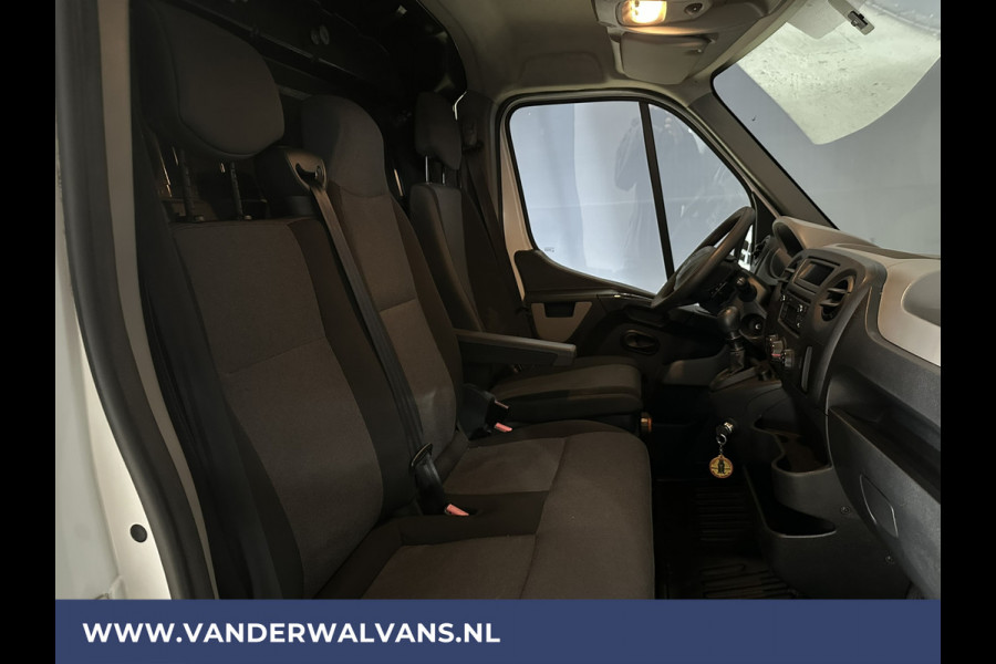Renault Master 2.3 dCi 145 pk L2H2 Euro6 2500kg Trekhaak | 2x Zijdeur | Parkeersensoren | Chauffeursstoel, Bijrijdersbank