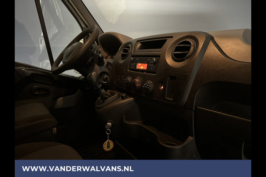 Renault Master 2.3 dCi 145 pk L2H2 Euro6 2500kg Trekhaak | 2x Zijdeur | Parkeersensoren | Chauffeursstoel, Bijrijdersbank