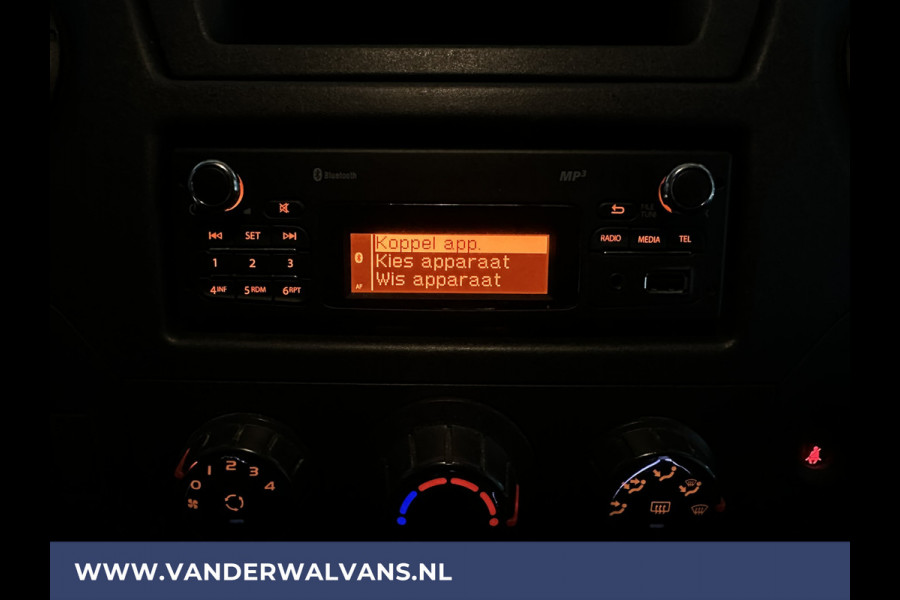 Renault Master 2.3 dCi 145 pk L2H2 Euro6 2500kg Trekhaak | 2x Zijdeur | Parkeersensoren | Chauffeursstoel, Bijrijdersbank