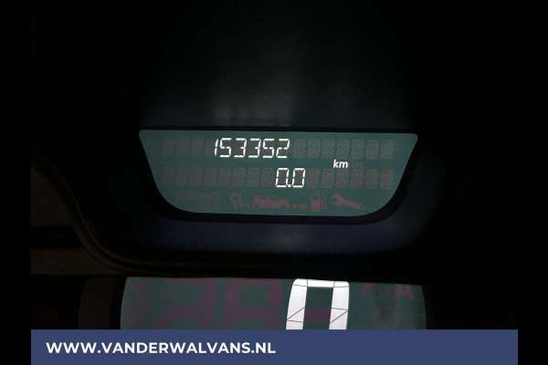 Renault Trafic 1.6 dCi L1H1 Euro6 Airco | Navigatie | Imperiaal | Cruisecontrol | Trekhaak | Parkeersensoren | Bijrijdersbank
