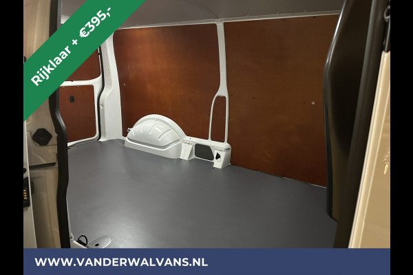 Volkswagen Transporter 2.0 TDI L2H1 Euro6 RIJKLAAR Airco | Navigatie | Apple Carplay | Android Auto | Trekhaak Cruisecontrol, Parkeersensoren