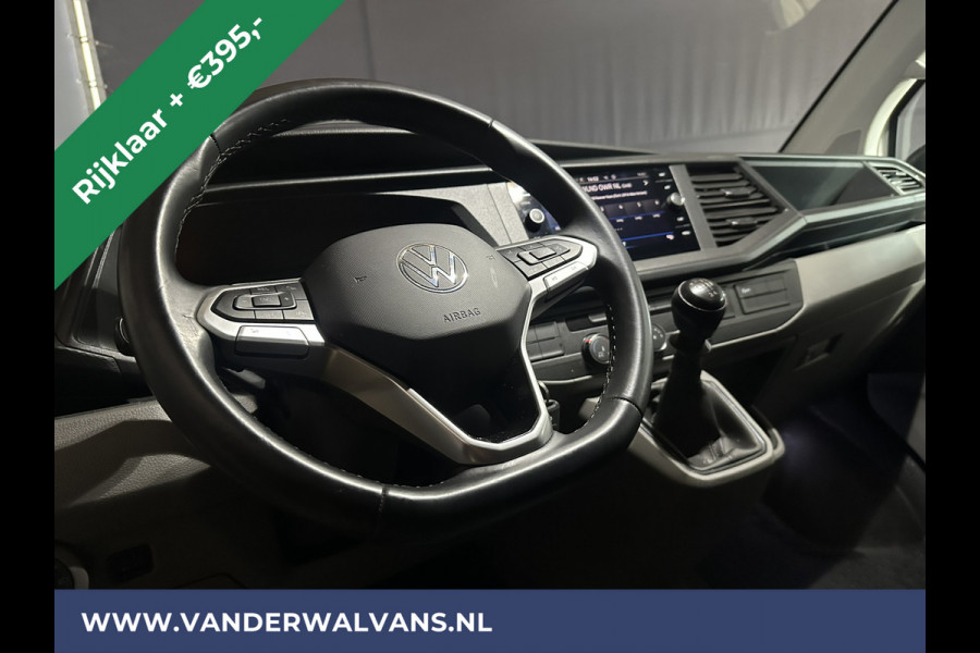 Volkswagen Transporter 2.0 TDI L2H1 Euro6 RIJKLAAR Airco | Navigatie | Apple Carplay | Android Auto | Trekhaak Cruisecontrol, Parkeersensoren
