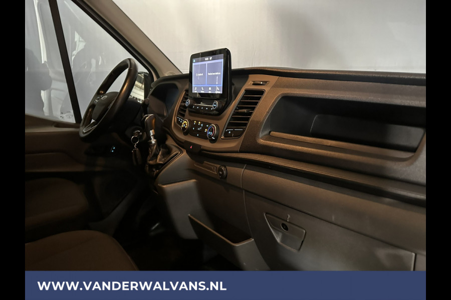 Ford Transit 2.0 TDCI 130pk L4H3 Jumbo Euro6 Airco | Camera | Apple Carplay | Android Auto | Cruisecontrol Verwarmde Voorruit, 270 Graden Achterdeuren, Bijrijdersbank, Parkeersensoren