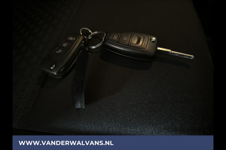 Ford Transit 2.0 TDCI 130pk L4H3 Jumbo Euro6 Airco | Camera | Apple Carplay | Android Auto | Cruisecontrol Verwarmde Voorruit, 270 Graden Achterdeuren, Bijrijdersbank, Parkeersensoren