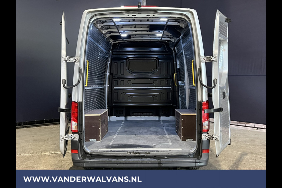 Volkswagen Crafter 2.0 TDI 140 pk L3H3 L2H2 Euro6 Airco | Camera | Apple Carplay | Android Auto | Cruisecontrol Parkeersensoren, Bijrijdersbank
