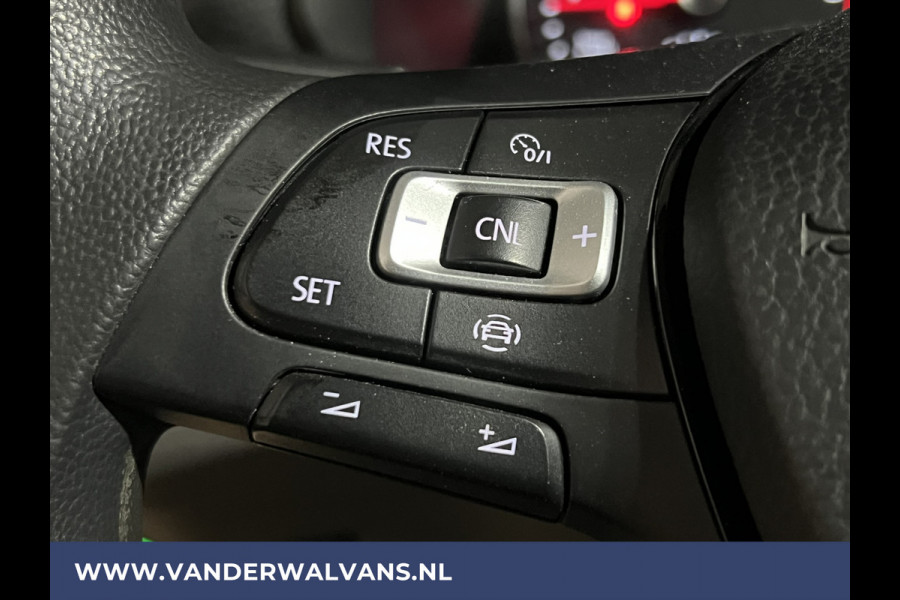 Volkswagen Crafter 2.0 TDI 140 pk L3H3 L2H2 Euro6 Airco | Camera | Apple Carplay | Android Auto | Cruisecontrol Parkeersensoren, Bijrijdersbank