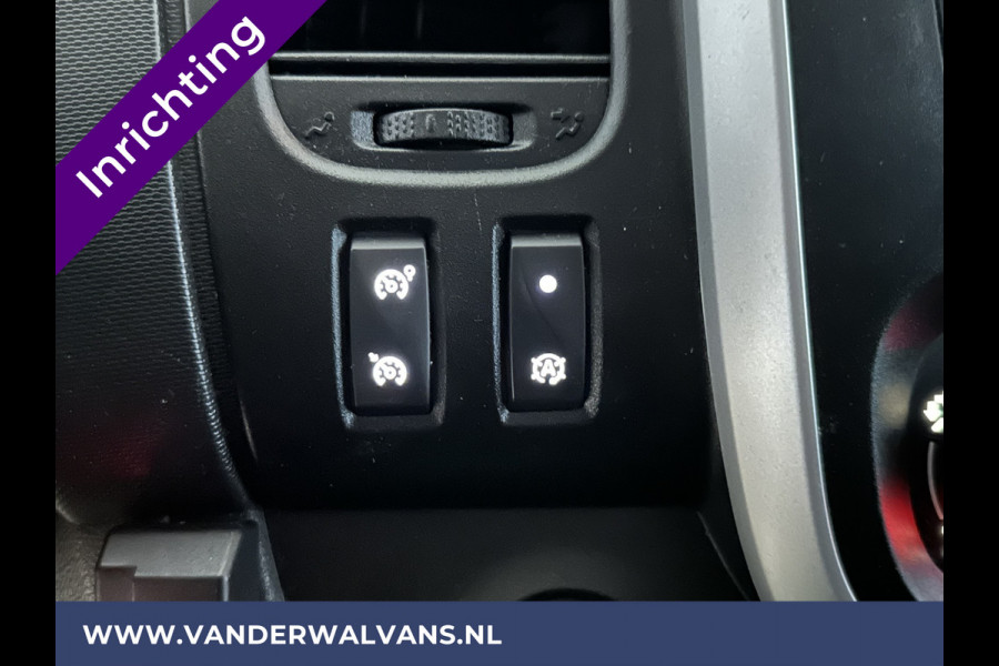 Renault Trafic 2.0 dCi 120pk L2H1 inrichting Euro6 Airco | Navigatie | LED | Camera | Cruisecontrol | Trekhaak Parkeersensoren, Bijrijdersbank