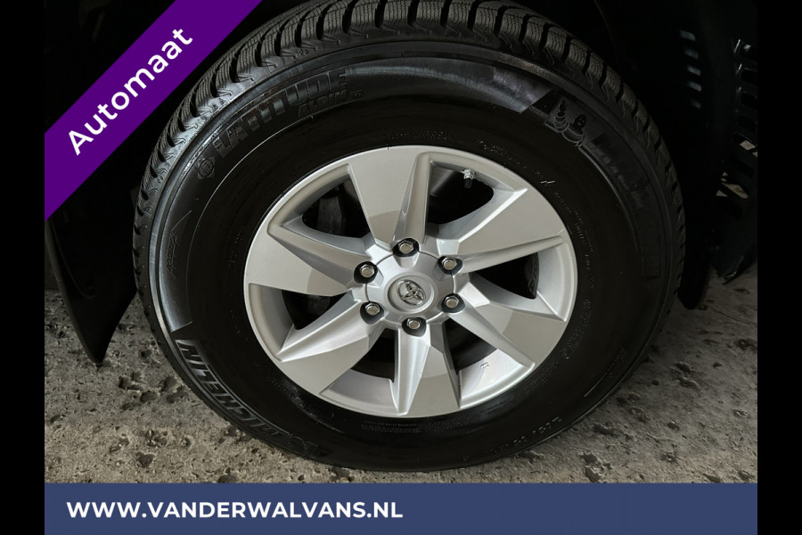 Toyota Land Cruiser 2.8 D-4D-F 177pk Automaat 3000kg Trekhaak Euro6 Airco | Camera | Navigatie | LM velgen Cruisecontrol, Parkeersensoren, Stoelverwarming, Verwarmde voorruit