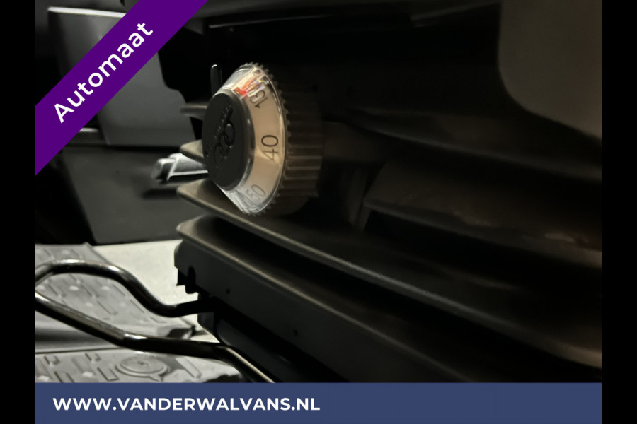 Volkswagen Crafter 2.0 TDI 140 pk Automaat L3H3 L2H2 Euro6 Airco | Navigatie | Apple Carplay | Cruisecontrol Android Auto, Parkeersensoren, chauffeursstoel