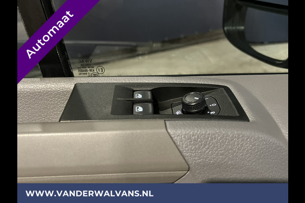 Volkswagen Crafter 2.0 TDI 140 pk Automaat L3H3 L2H2 Euro6 Airco | Navigatie | Apple Carplay | Cruisecontrol Android Auto, Parkeersensoren, chauffeursstoel