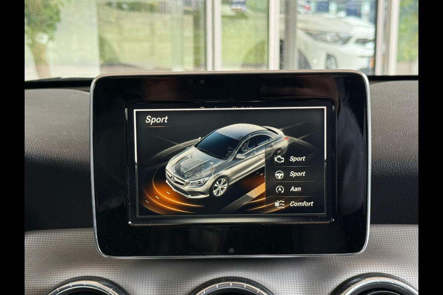 Mercedes-Benz CLA-Klasse 180 AUT Business Solution Stoelver|Afneem Trekhaak|Navi