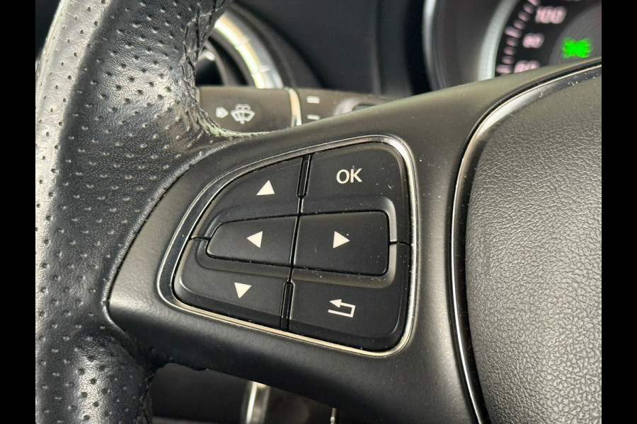 Mercedes-Benz CLA-Klasse 180 AUT Business Solution Stoelver|Afneem Trekhaak|Navi