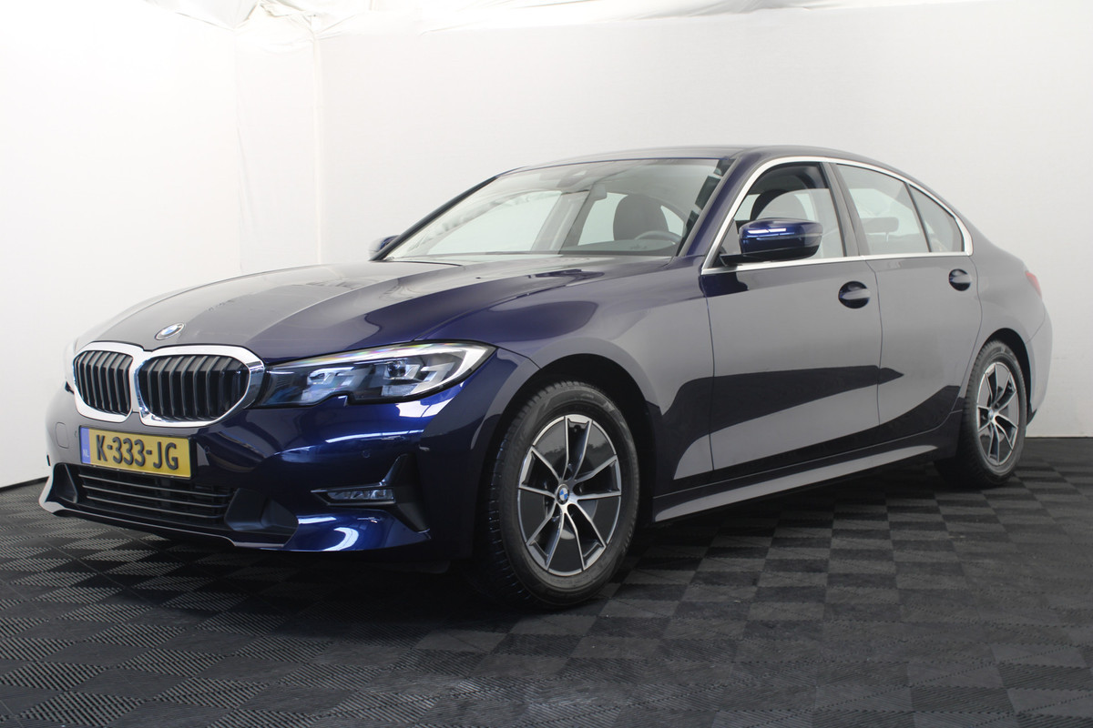BMW 3 Serie 318i Executive Edition |Org NL|Leder|Stoelverwarming| BMW 3 Serie 318i Executive Edition |Org NL|Leder|Stoelverwarming|