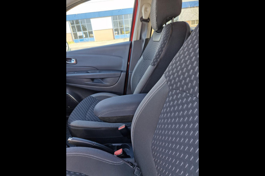 Renault Captur 0.9 TCe Bose