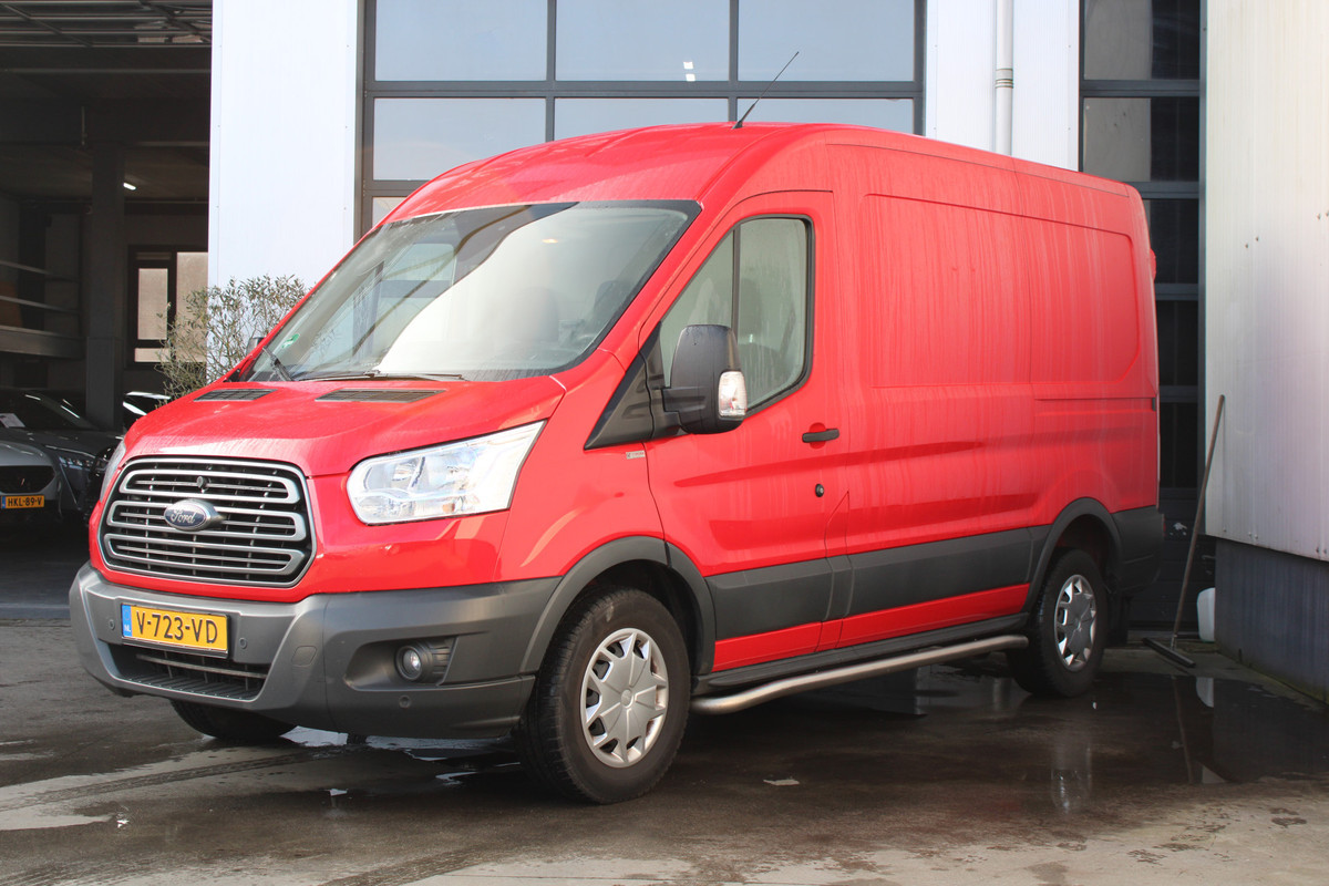 Ford Transit 330 2.0 TDCI L2H2 Trend Ford Transit 330 2.0 TDCI L2H2 Trend