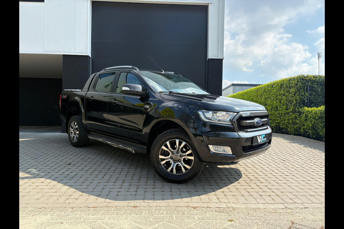 Ford Ranger 3.2 TDCi Wildtrak Supercab - Marge - 5 pers - 3500 kg Ford Ranger 3.2 TDCi Wildtrak Supercab - Marge - 5 pers - 3500 kg