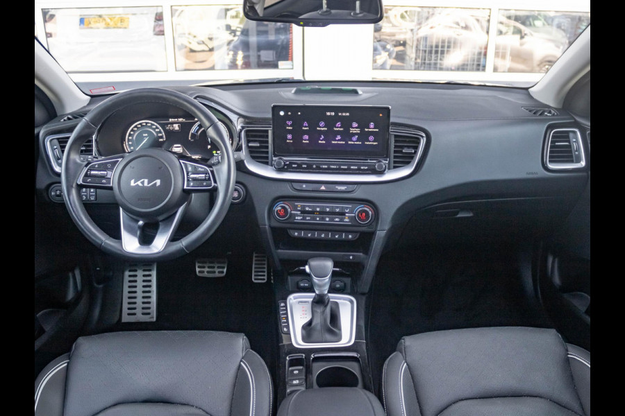 Kia Xceed 1.6 GDi PHEV ExecutiveLine l Schuif / kantel dak l Stoel stuur verwarming l Stoel ventilatie l draadloos opladen smartphone l