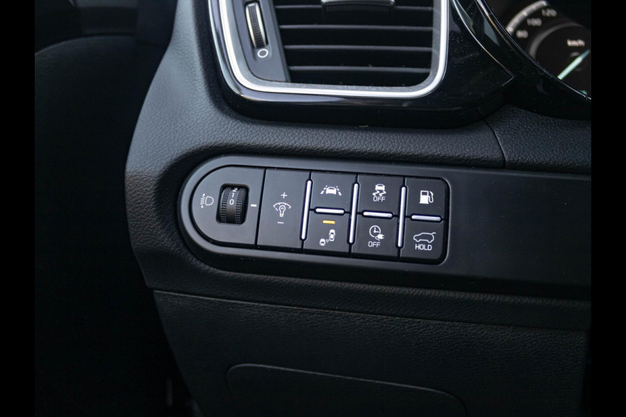 Kia Xceed 1.6 GDi PHEV ExecutiveLine l Schuif / kantel dak l Stoel stuur verwarming l Stoel ventilatie l draadloos opladen smartphone l