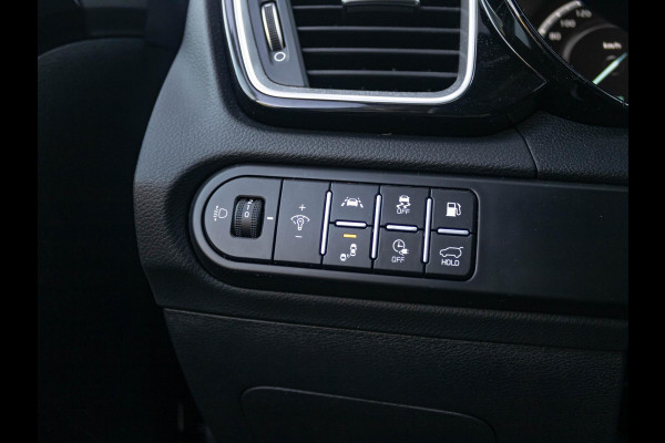 Kia Xceed 1.6 GDi PHEV ExecutiveLine l Schuif / kantel dak l Stoel stuur verwarming l Stoel ventilatie l draadloos opladen smartphone l