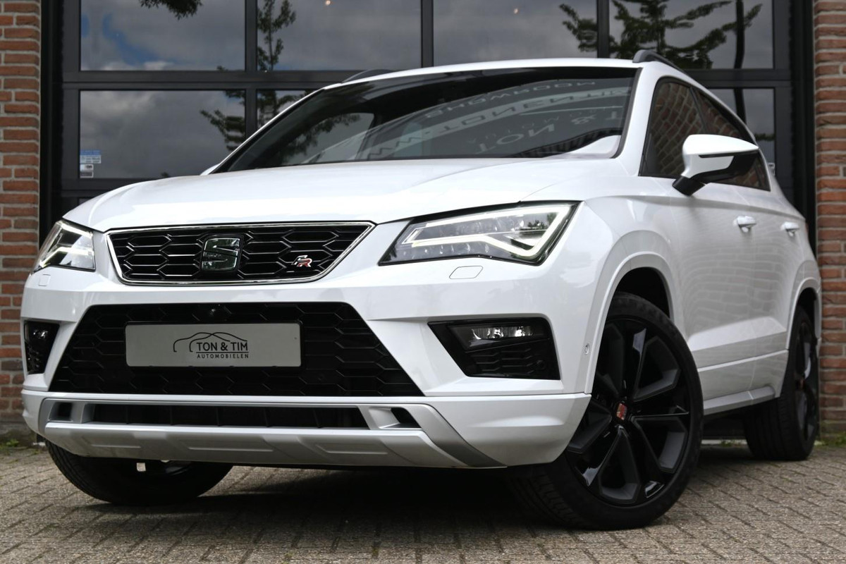 Seat Ateca 2.0 EcoTSI FR 4DRIVE Pano A.Cruise Cam 190PK ´17 Seat Ateca 2.0 EcoTSI FR 4DRIVE Pano A.Cruise Cam 190PK ´17